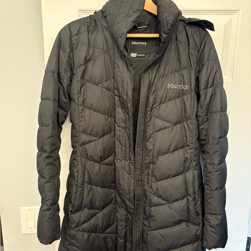 Marmot Women's Small Black Puffer Coat